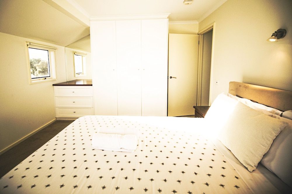 Rayville Boat Houses Penthouse 8