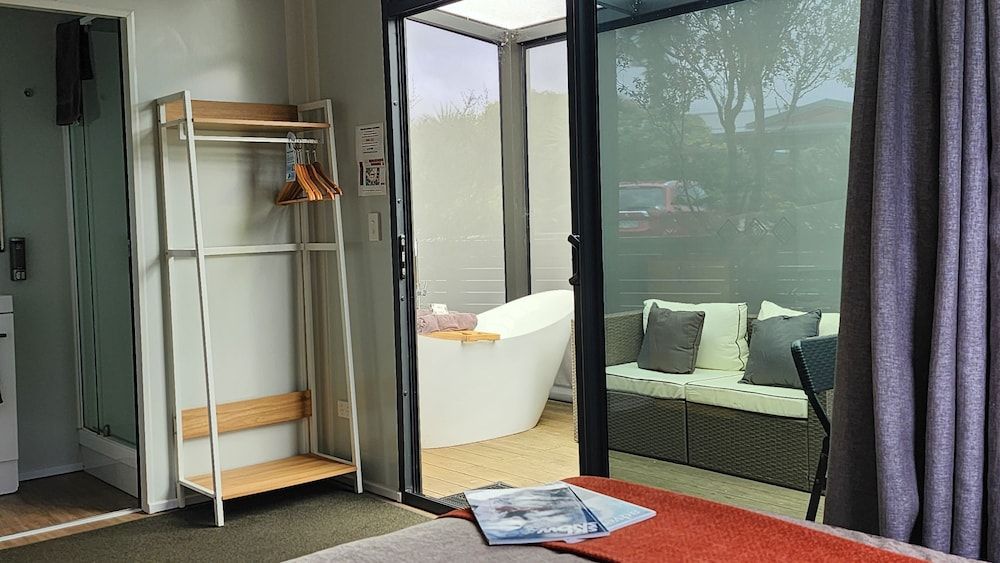 Plateau Lodge Comfort Studio, 1 Bedroom, Garden View 7