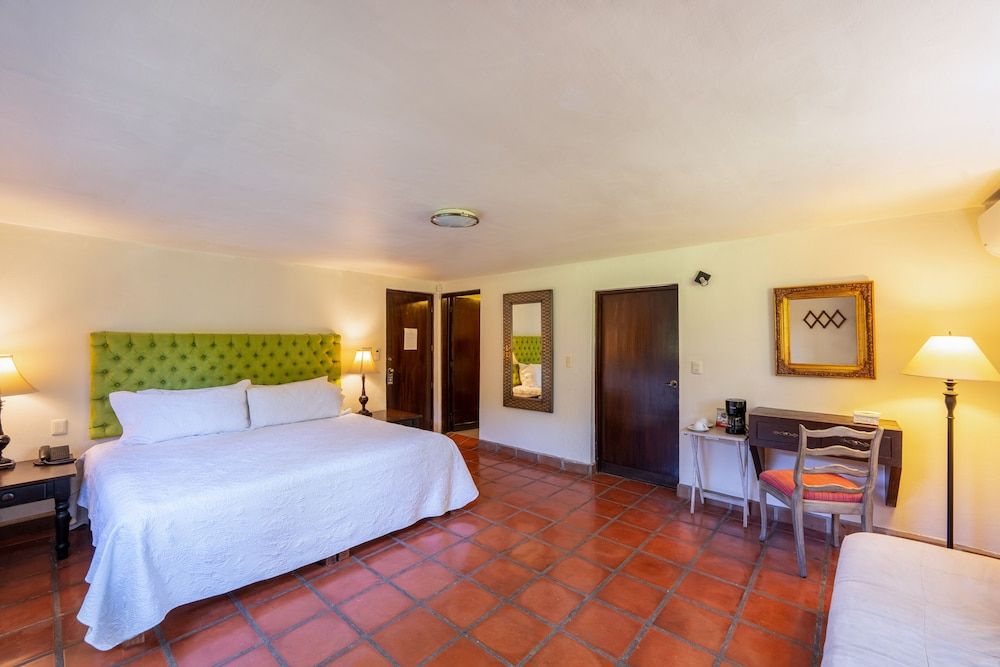 Quinta San Carlos Standard Room with Garden View 2