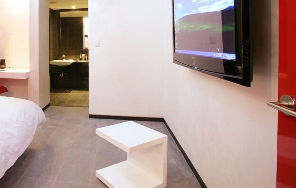 Antives Hotel Standard Room (A) 7