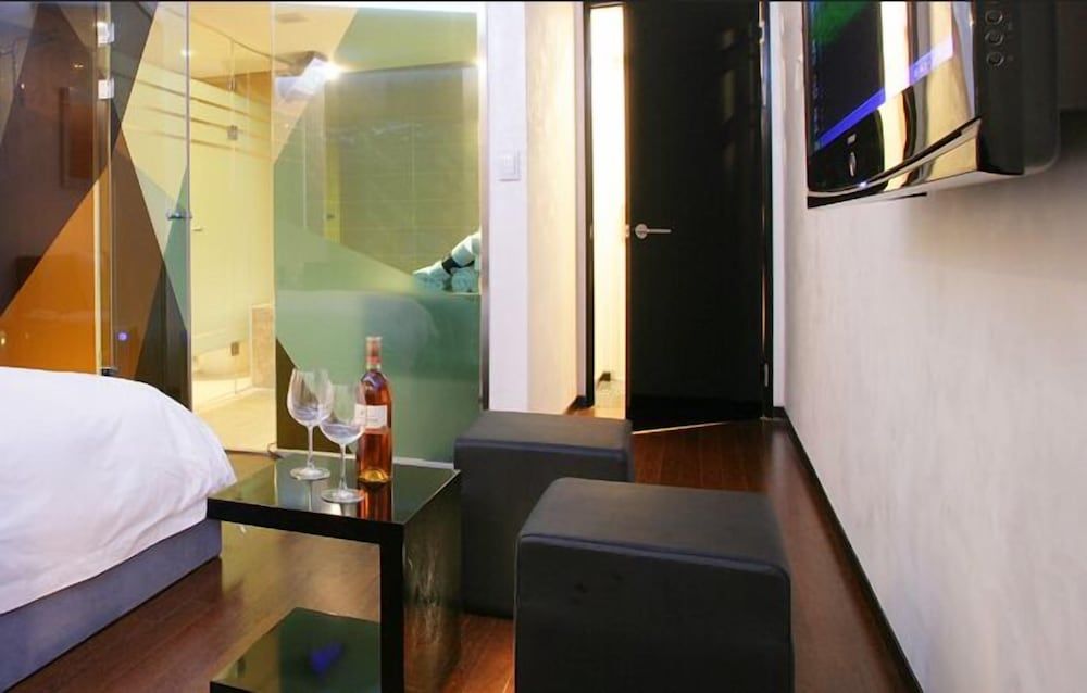 Antives Hotel Standard Room (B) 6