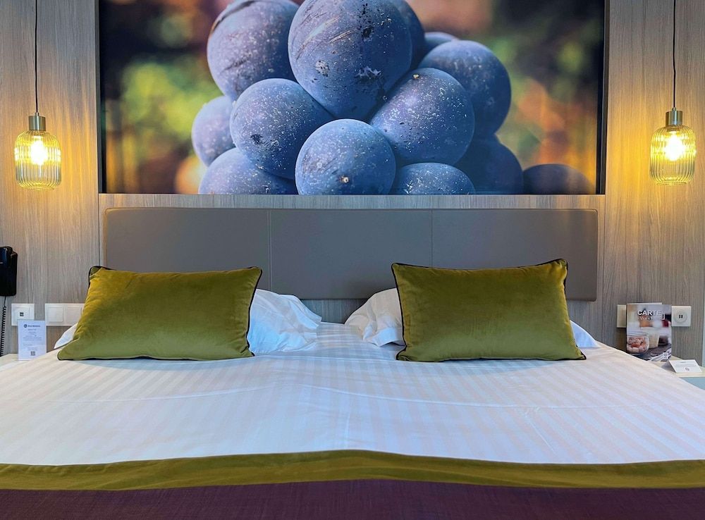 Best Western Hotel De France Deluxe Room, Multiple Beds, Non Smoking 3