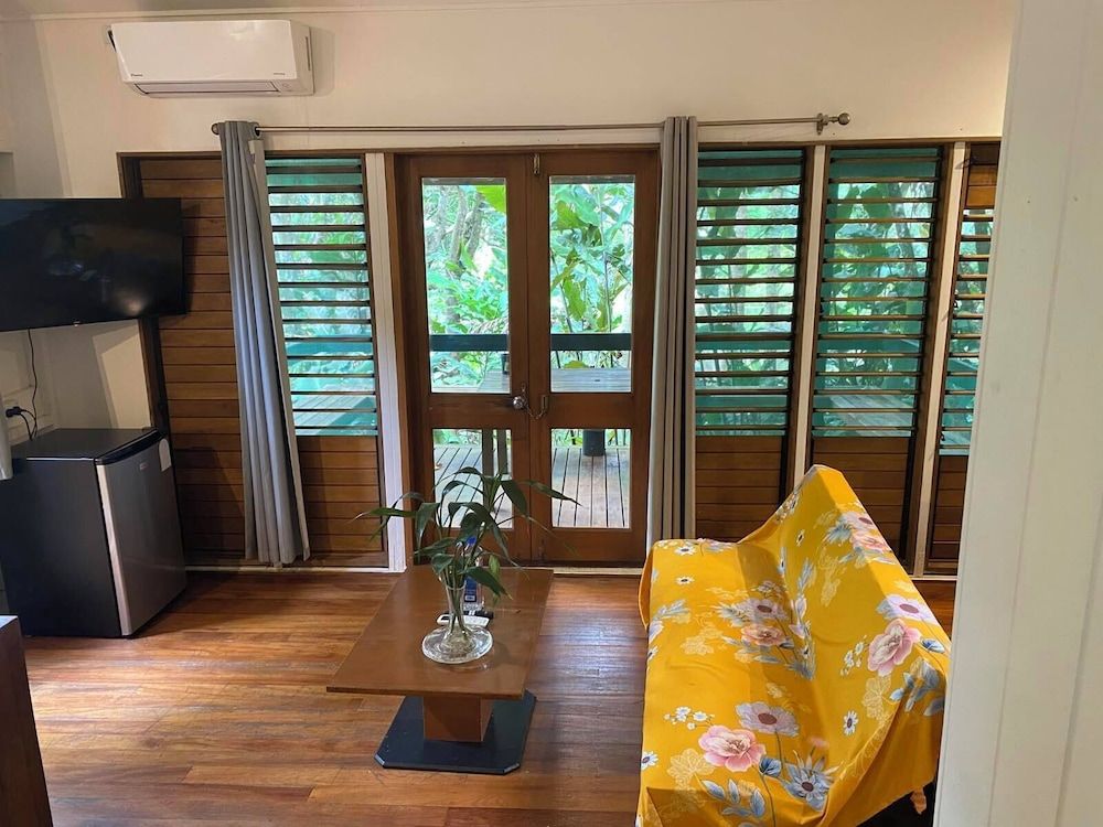 Rainforest Eco Lodge Water View Bure 1Q 2S 5