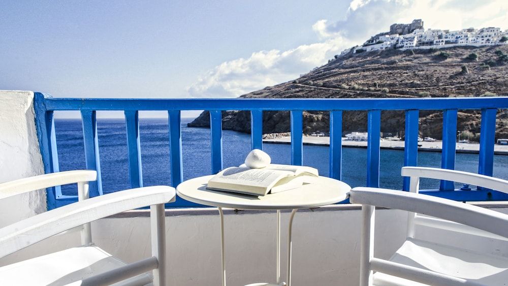 Studio, Sea View