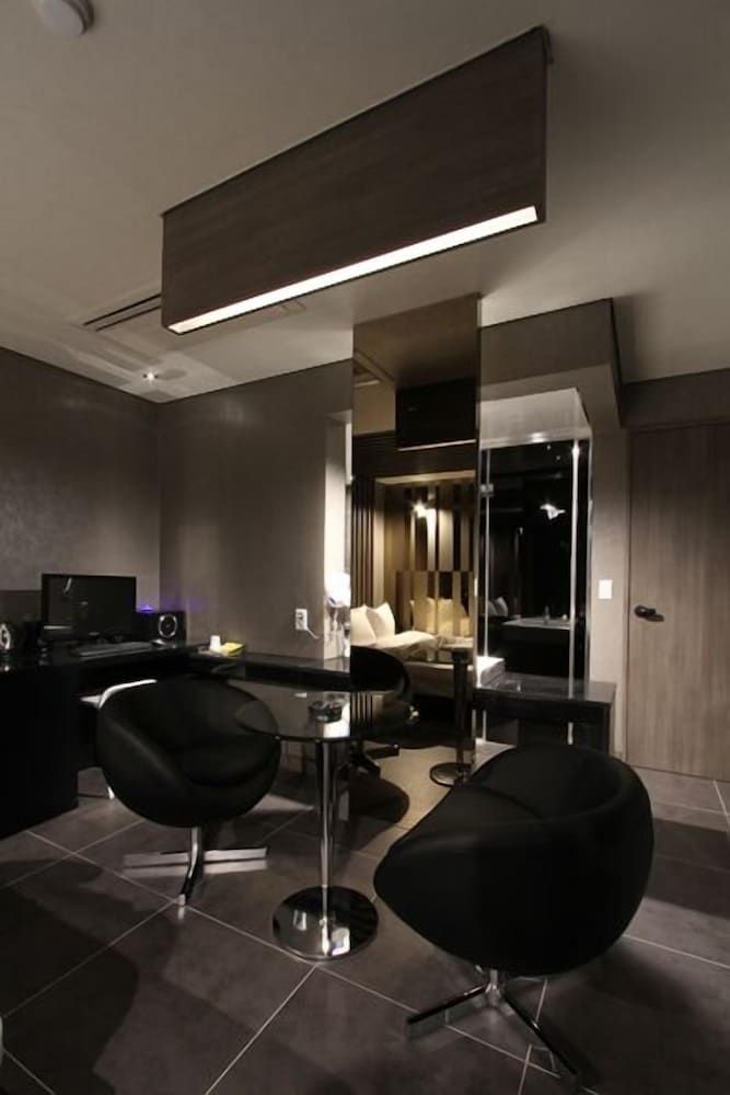 Valentine Hotel Standard Room (B / Check-in 12PM / 4PM on Saturday) 3