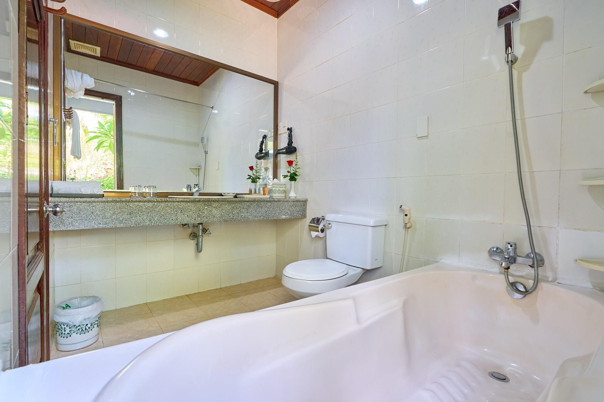 Garden View Deluxe Twin Room Non Smoking