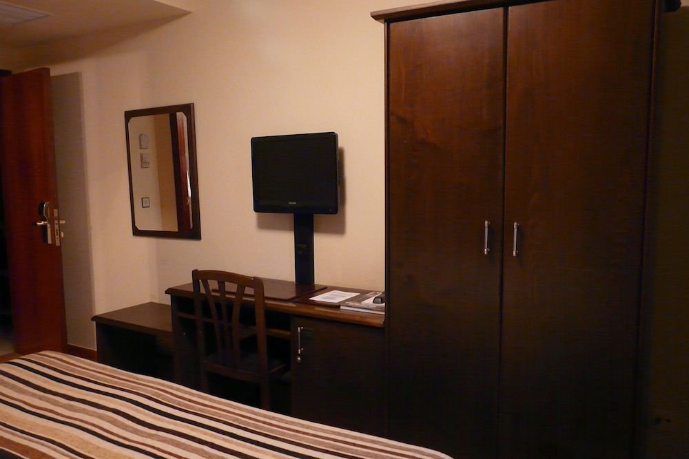 Hotel IDH Angel Double Room 5