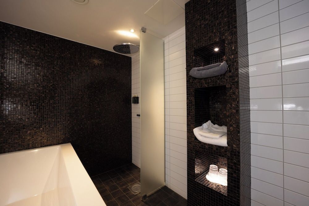 Clarion Hotel Sense Deluxe Room, 1 Double Bed, Non Smoking 5