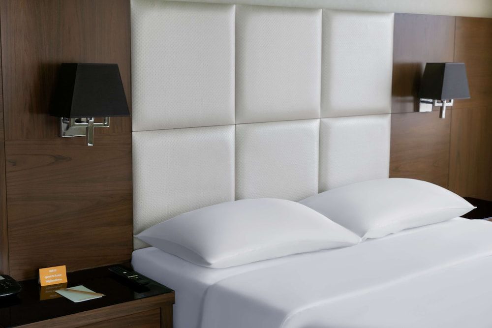 Suite (Whirlpool)