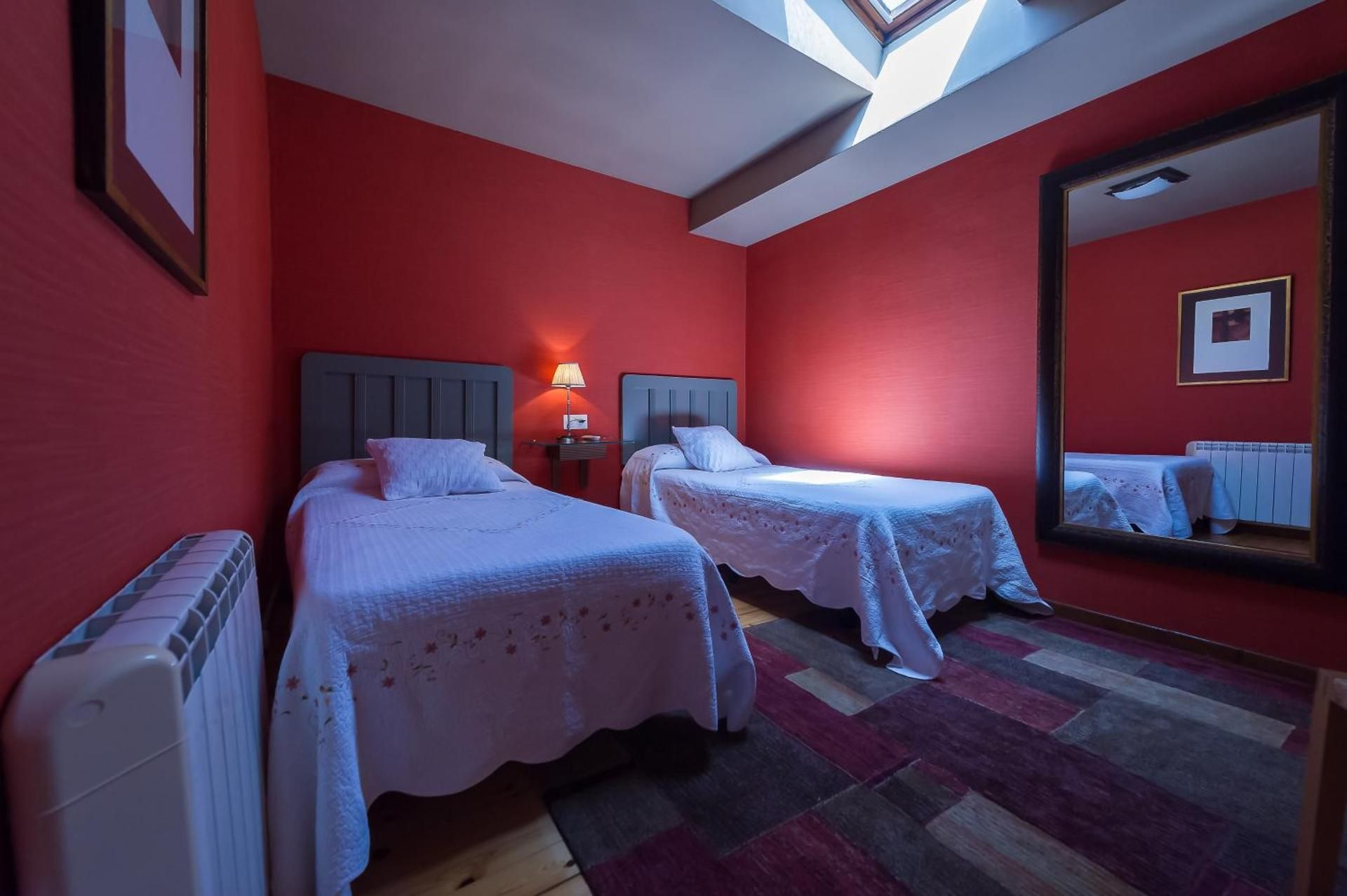 Twin Room with Private External Bathroom