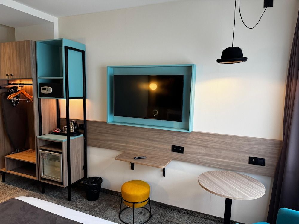 Hotel & Aparthotel Casteau Resort Mons Standard Room 3