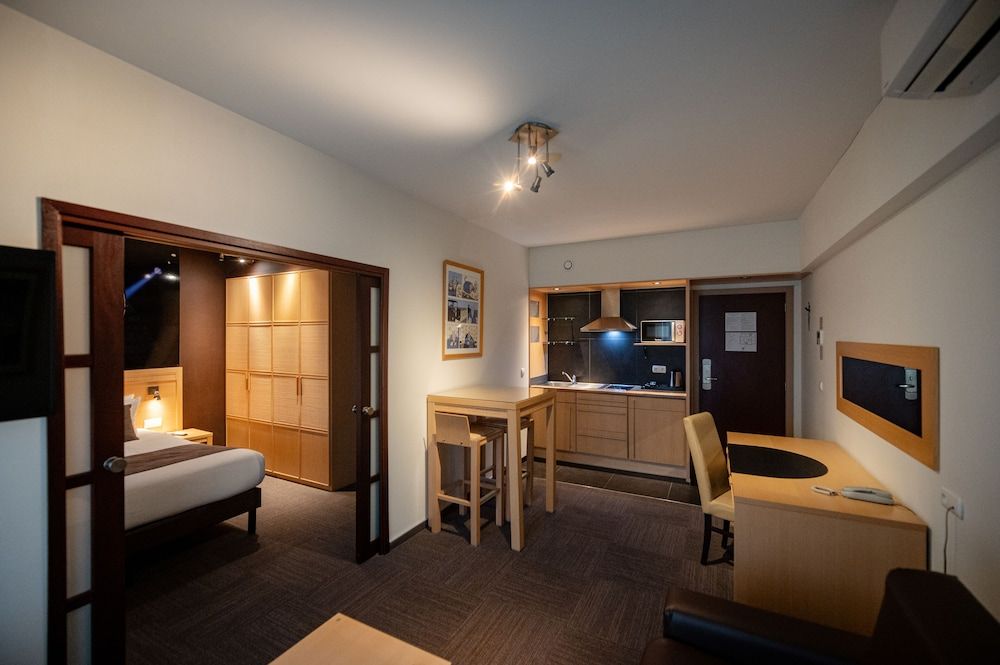 Hotel & Aparthotel Casteau Resort Mons Apartment 3