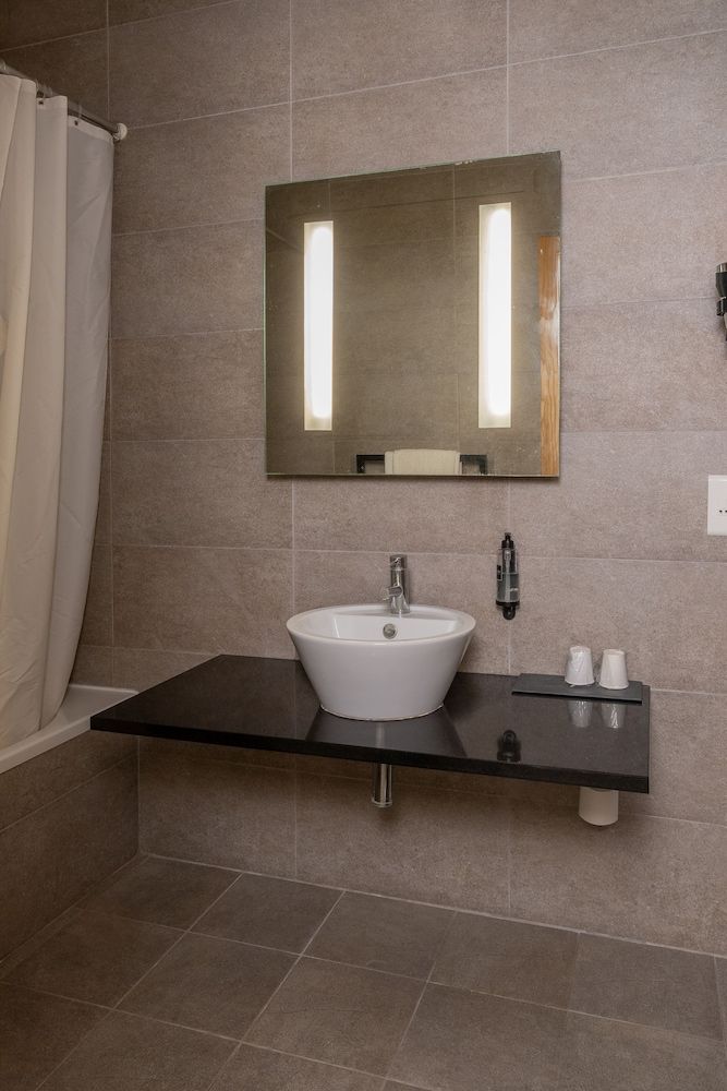 Superior Suite, 1 Bedroom, Garden View