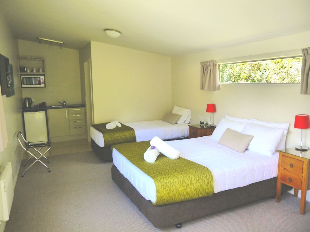 10 Cottages Studio Cottage, Mountain View 8