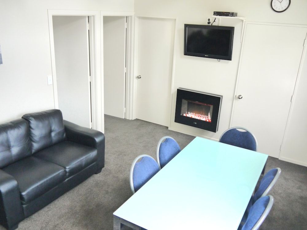 10 Cottages Family Cottage, 2 Bedrooms 12