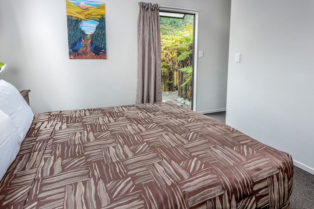10 Cottages Family Cottage, 2 Bedrooms 8