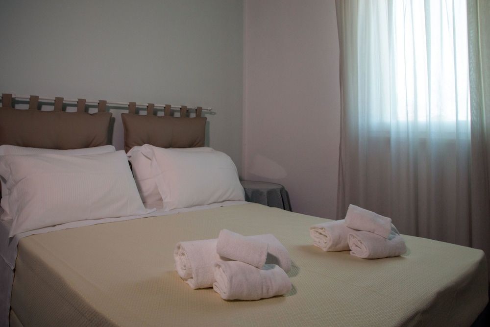 Comfort Apartment, 2 Bedrooms, Kitchen, Garden View