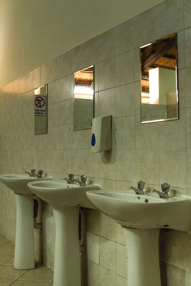 Victoria Falls Waterfront Tent (Adventure Village ) 2