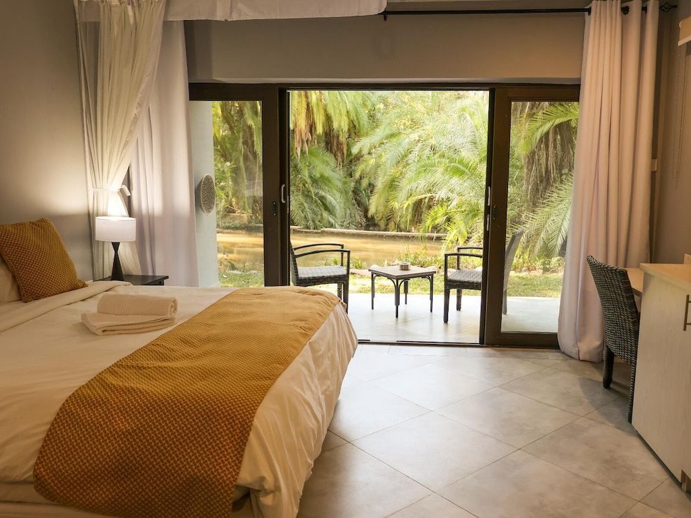 Victoria Falls Waterfront Standard Room