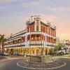 Rose Hotel & Motel