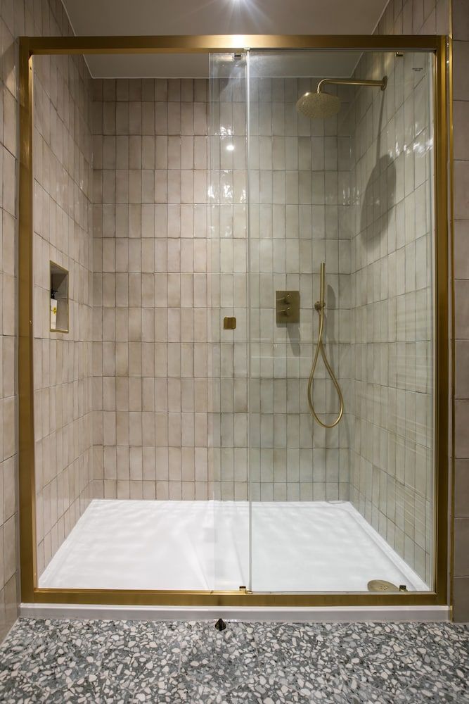 Worplesdon Place Hotel Superior Double Room, 1 Queen Bed 8