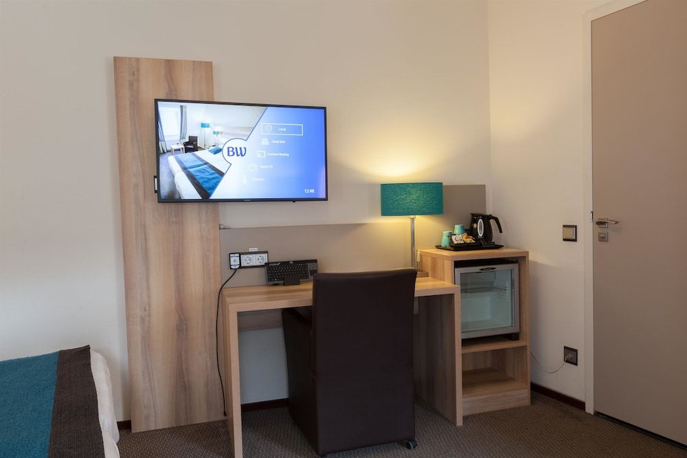 Best Western Hotel Baars Standard Triple Room, 3 Twin Beds, Non Smoking 5