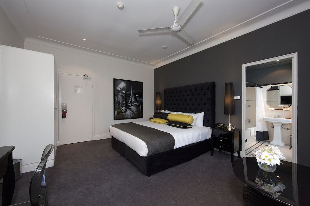 Belgravia Room
