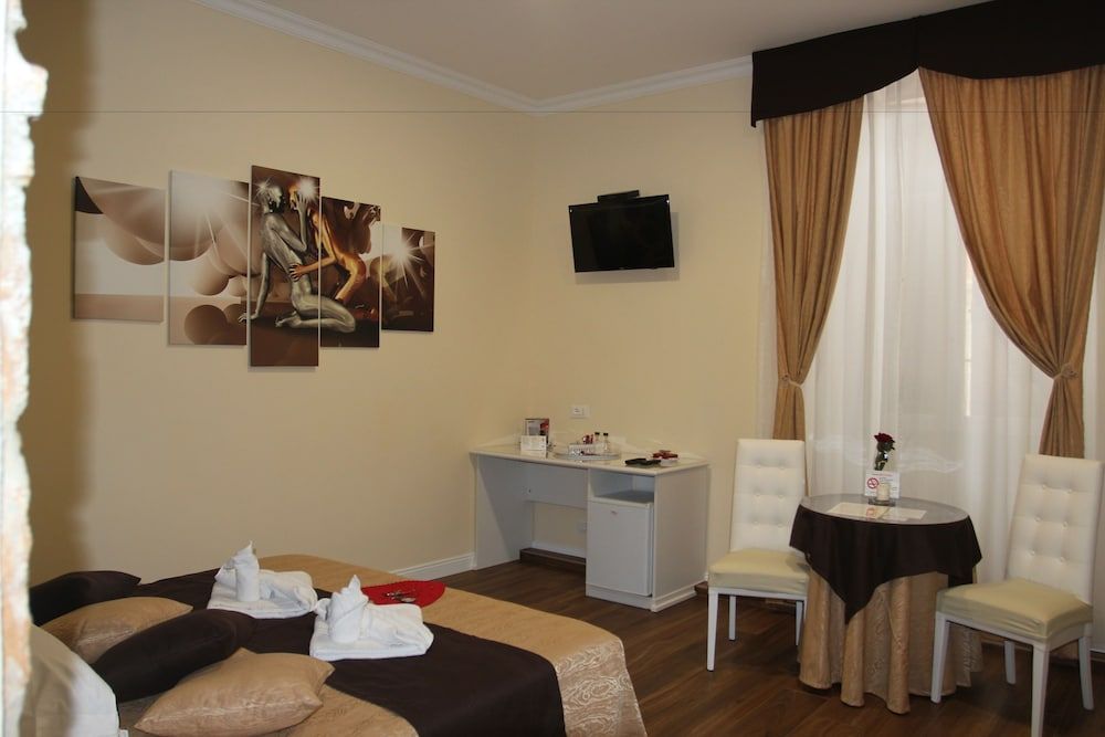 Freedom Love B&B Double Room 17