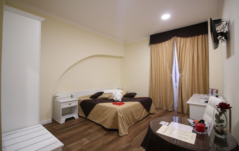 Freedom Love B&B Double Room 5