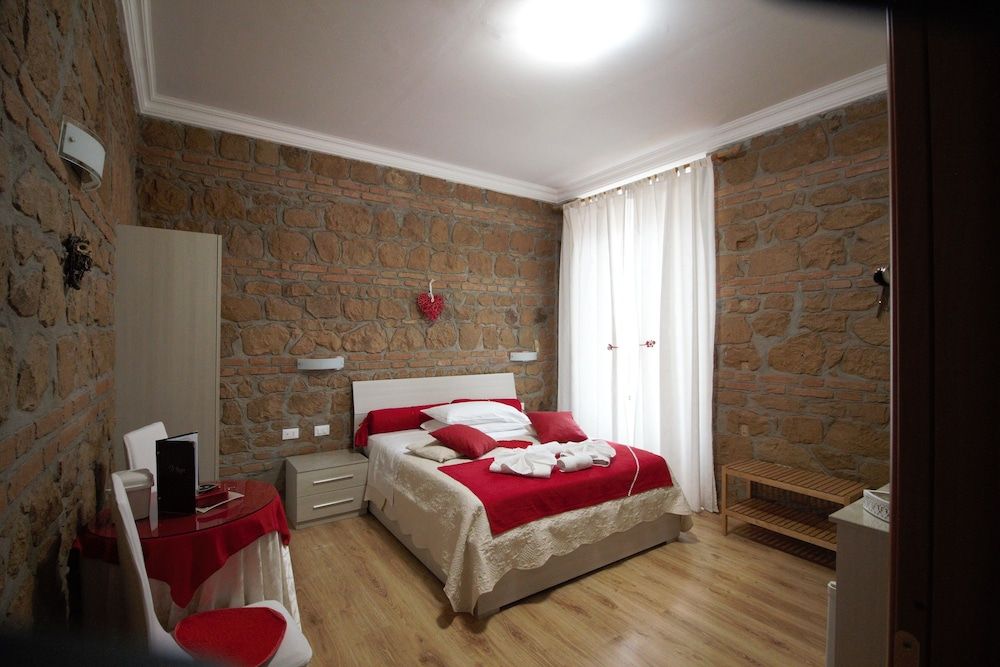 Freedom Love B&B Double Room 14