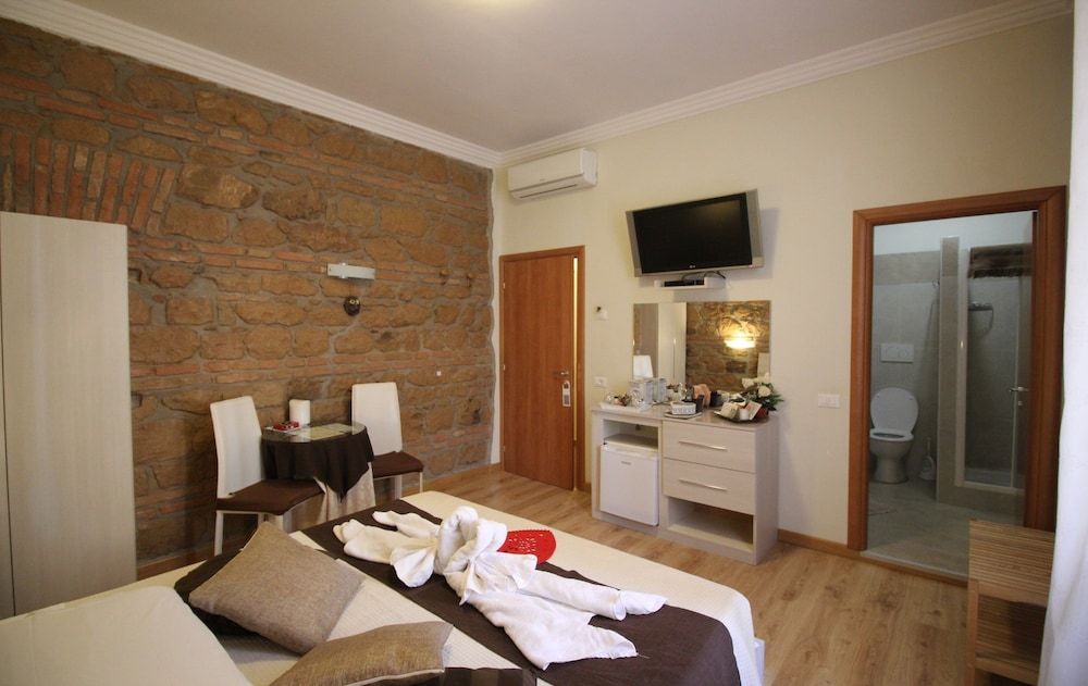 Freedom Love B&B Double Room 4