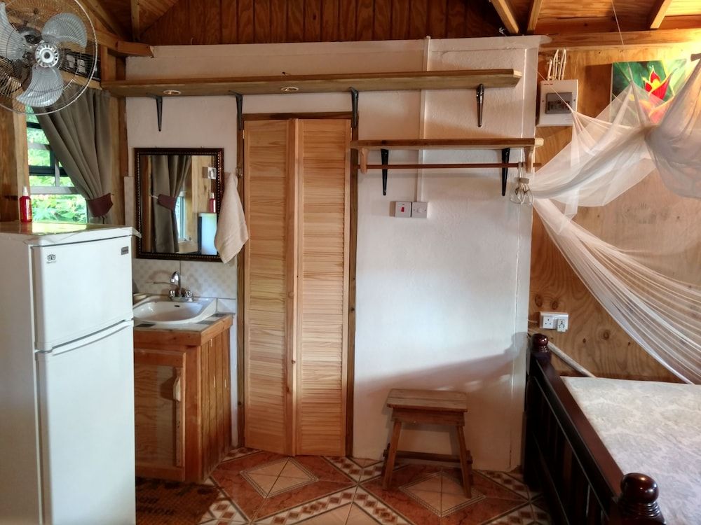 Mainroad Suite Studio Cabin 11