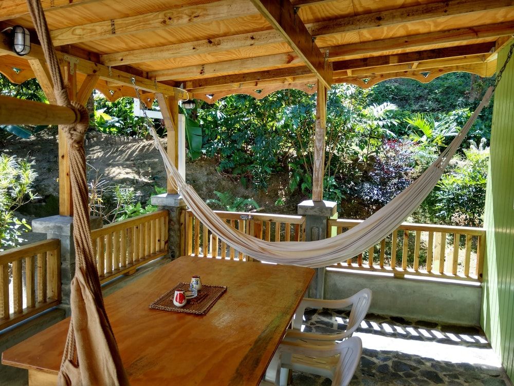 Mainroad Suite Studio Cabin 9