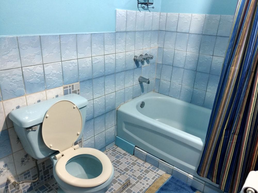 Mainroad Suite Three Bedroom Villa 12