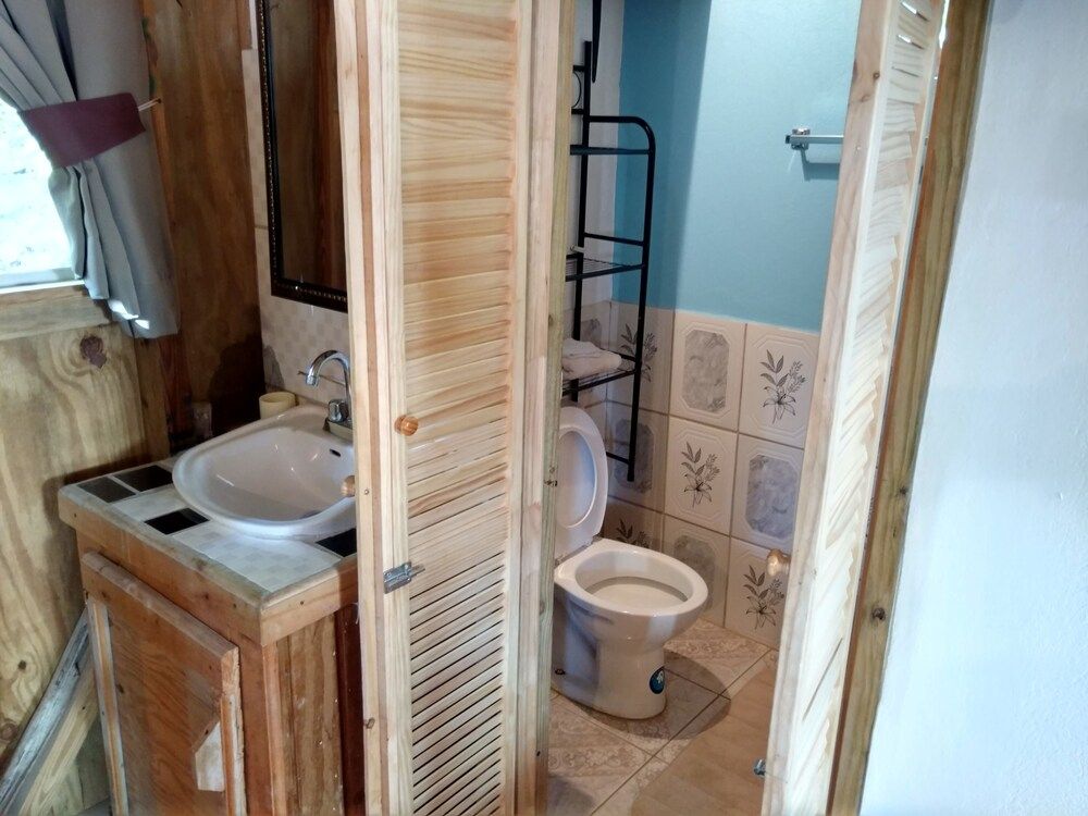 Mainroad Suite Studio Cabin 12