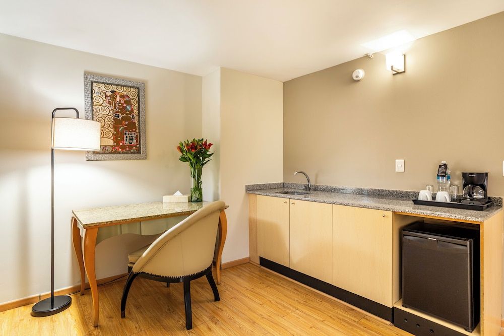 Alteza Polanco Deluxe Room, 1 Queen Bed 11