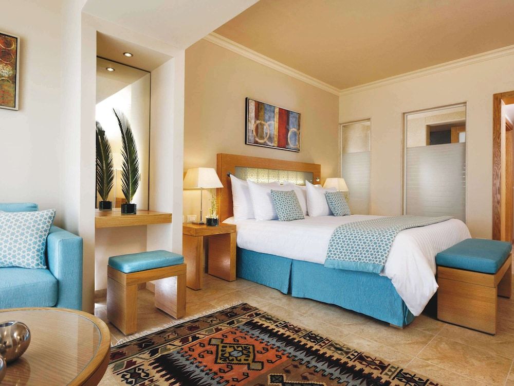 Deluxe Twin Room, 2 Twin Beds, Pool View