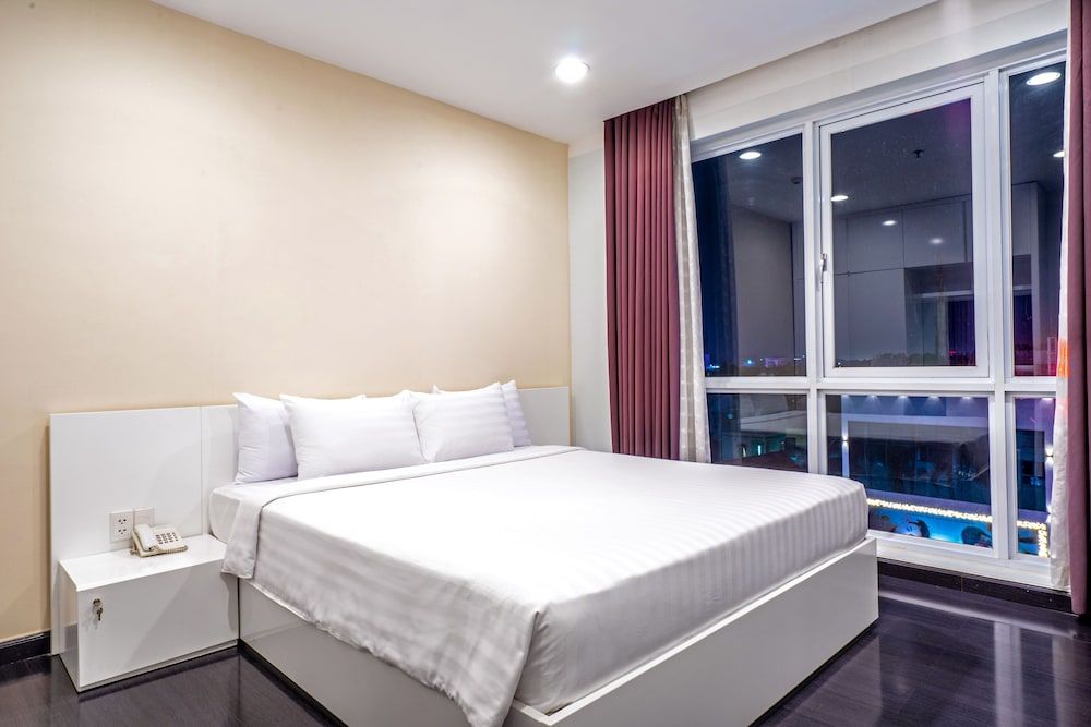 Becamex Hotel Thu Dau Mot Standard Room 2