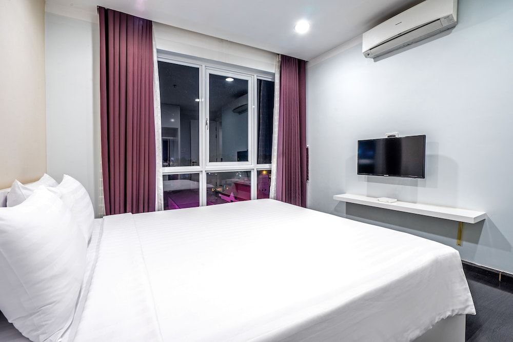 Becamex Hotel Thu Dau Mot Standard Room 4