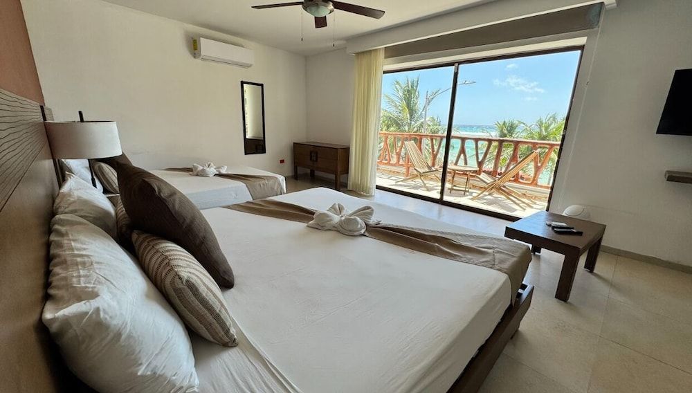 Quinto Sole by GuruHotel Master Suite Sea View, 2 Queen Beds. 12