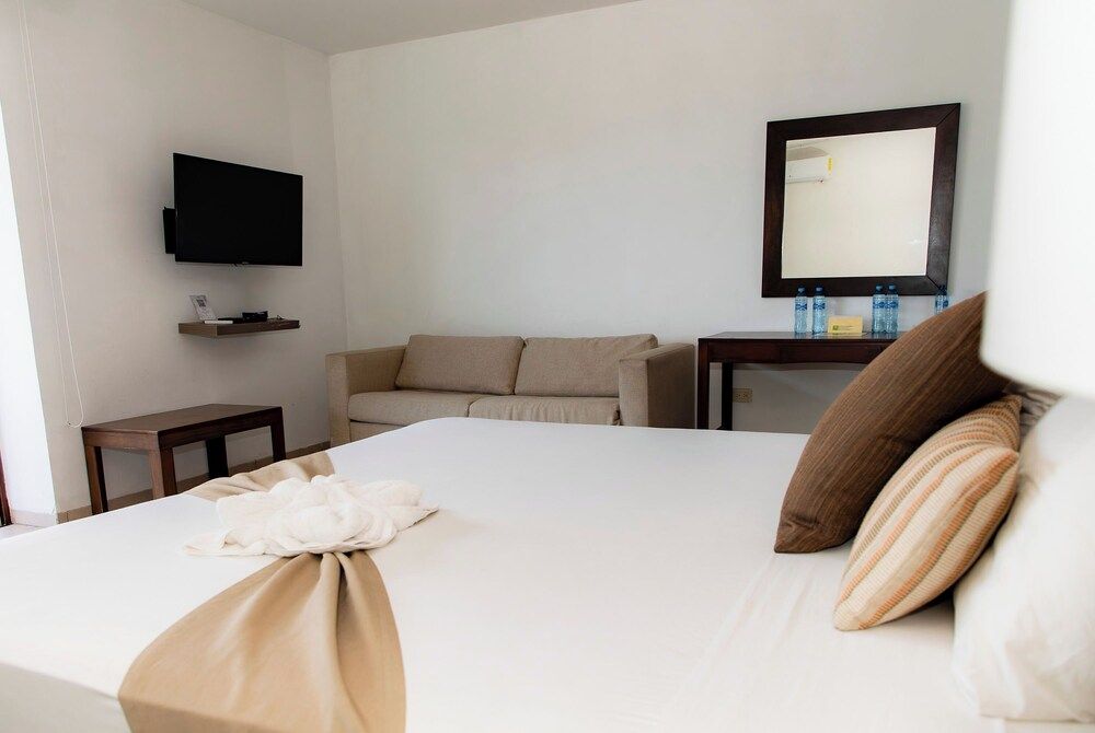 Quinto Sole by GuruHotel Master Suite Sea View, 2 Queen Beds. 8