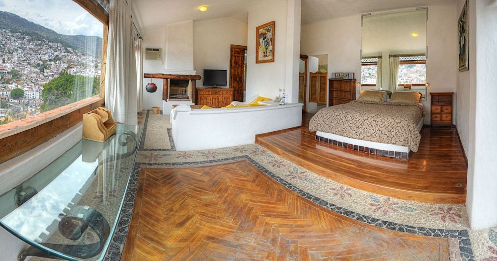 Hotel-Museo Posada de la Misón Superior Suite