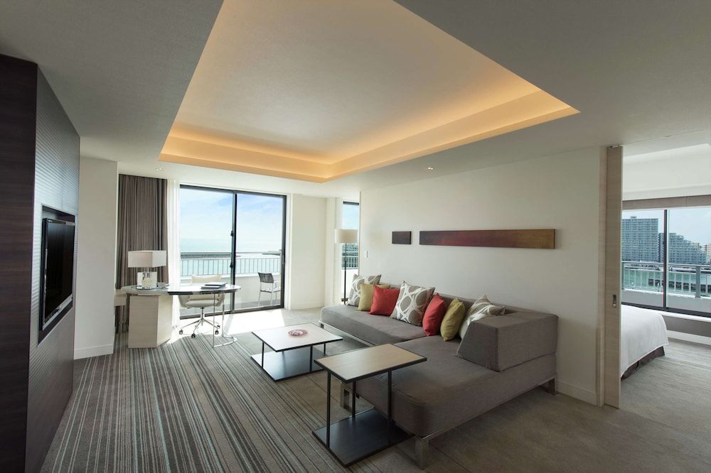 Twin Deluxe One Bedroom Suite with Ocean View-Balcony
