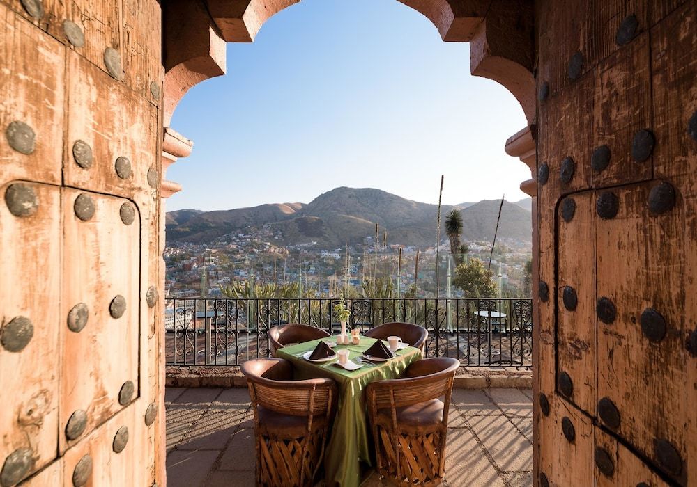 Hotel Misión Grand Casa Colorada Room (Dog Friendly) 5