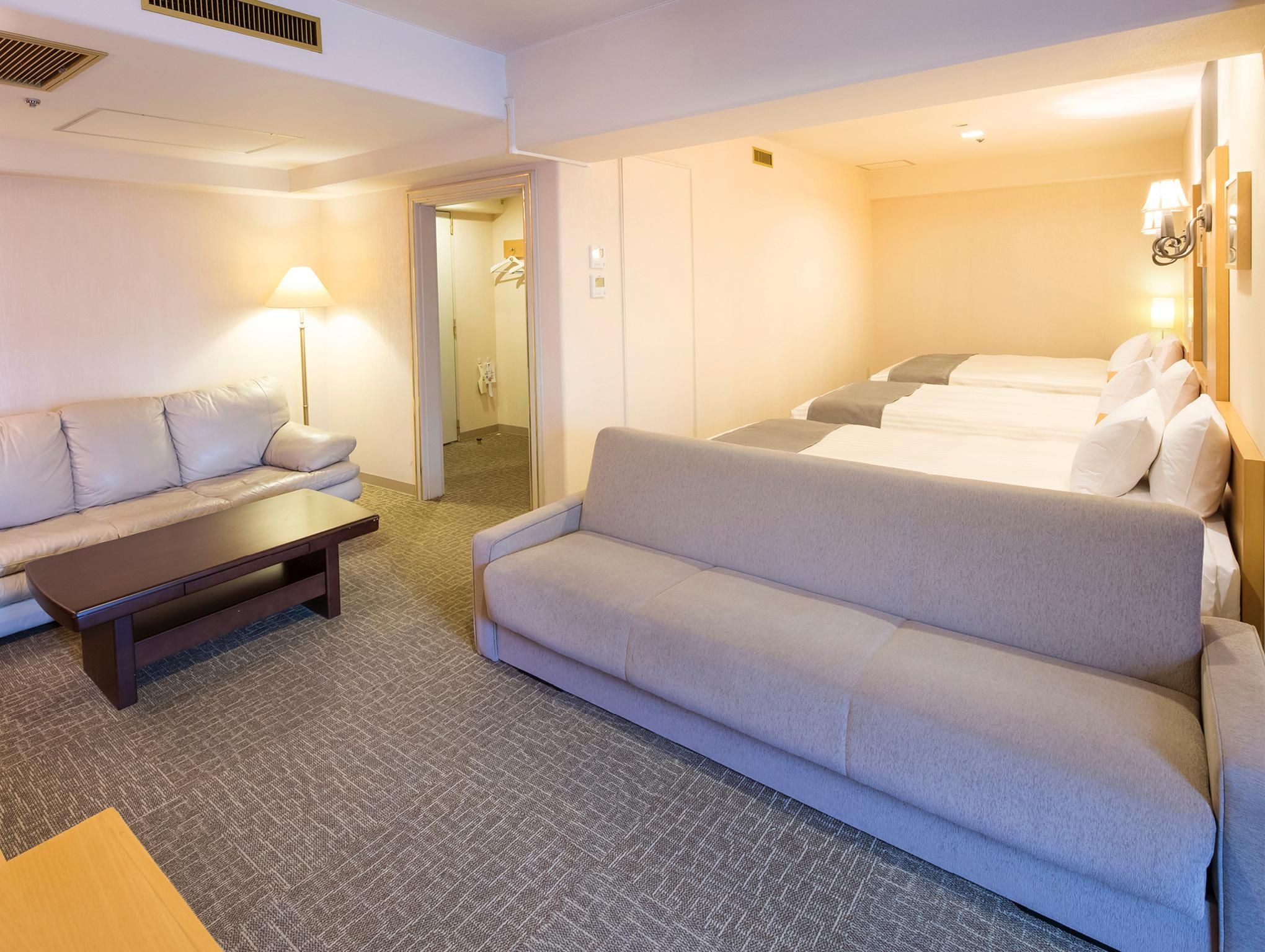 Family Room for 4 People - Non-Smoking