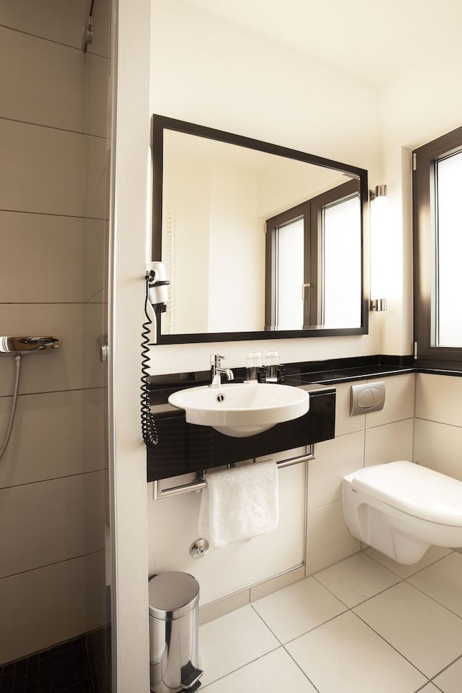 Townhouse Hotel Superior Double Room 13