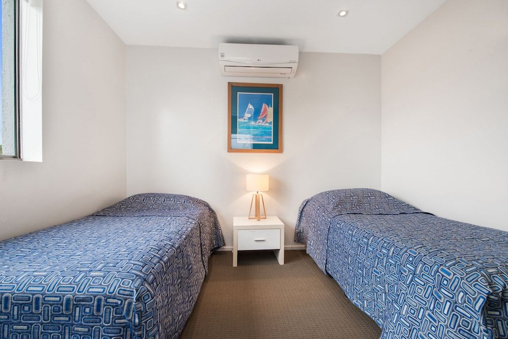 Superior 3 bedroom ocean view.