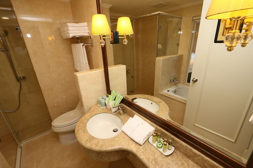 Aleex Villa Superior Twin Room 4