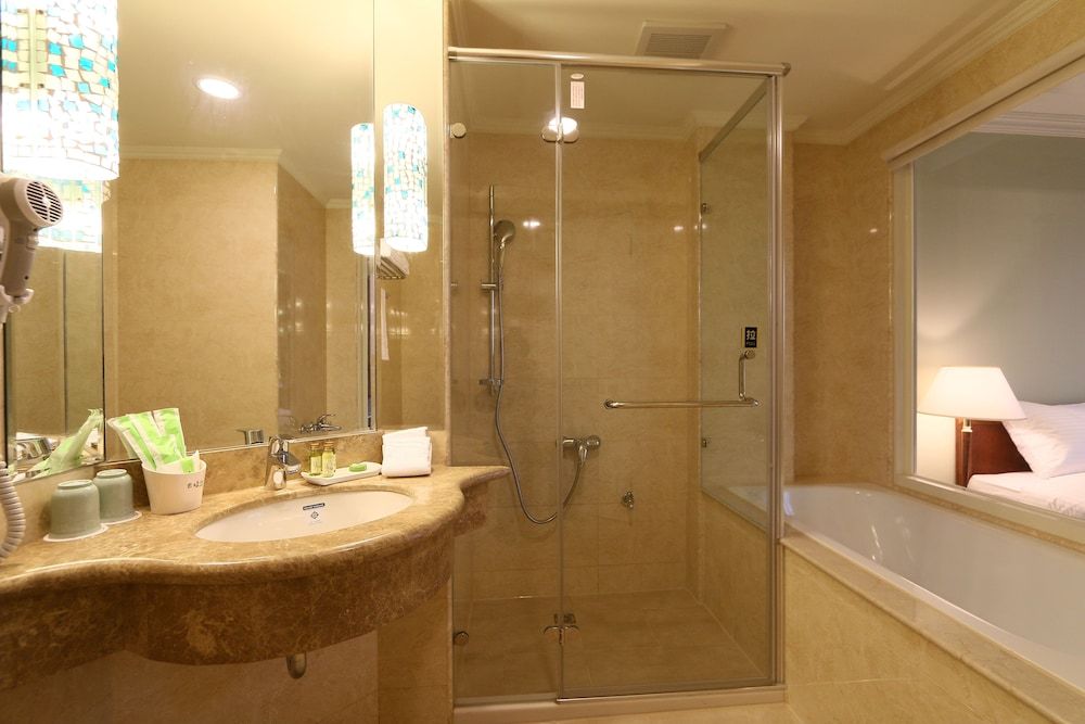 Aleex Villa Superior Twin Room 5