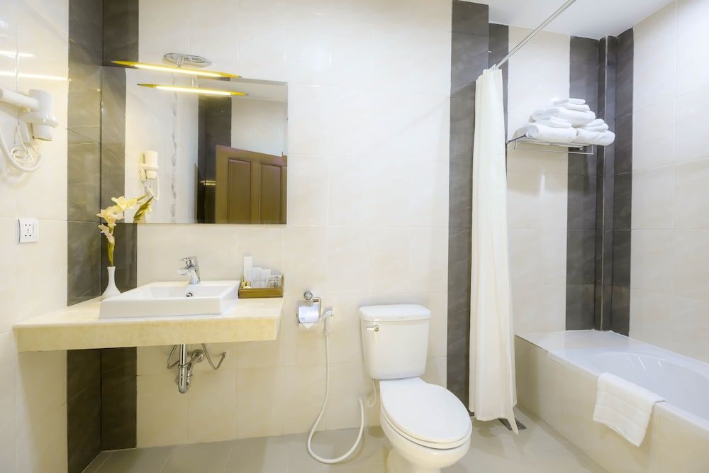 Kirirom Crystal Hotel Deluxe Family Room 5